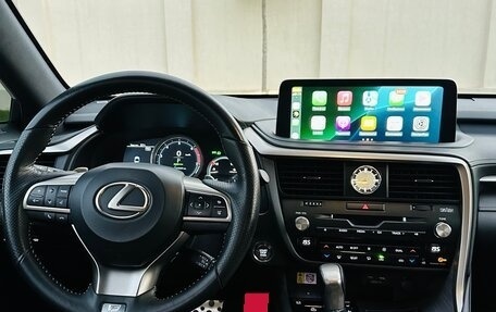 Lexus RX IV рестайлинг, 2019 год, 5 650 000 рублей, 4 фотография