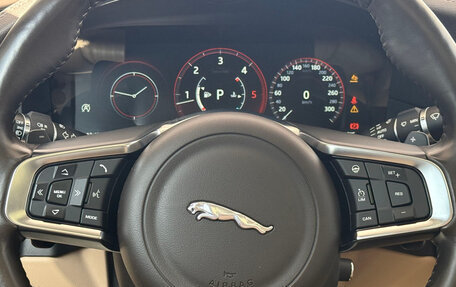 Jaguar F-Pace, 2018 год, 2 700 000 рублей, 18 фотография
