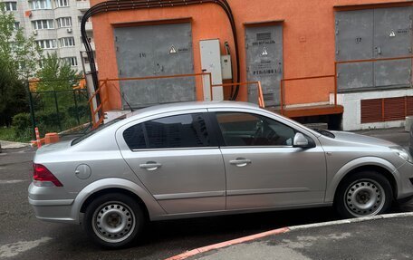 Opel Astra H, 2011 год, 680 000 рублей, 2 фотография