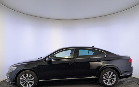 Volkswagen Passat B8 рестайлинг, 2021 год, 2 995 000 рублей, 8 фотография