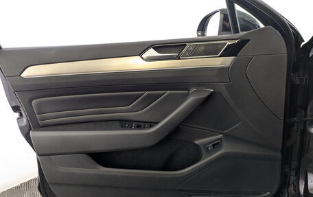 Volkswagen Passat B8 рестайлинг, 2021 год, 2 995 000 рублей, 15 фотография