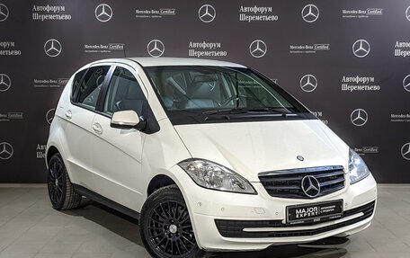 Mercedes-Benz A-Класс, 2011 год, 810 000 рублей, 3 фотография