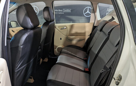 Mercedes-Benz A-Класс, 2011 год, 810 000 рублей, 17 фотография