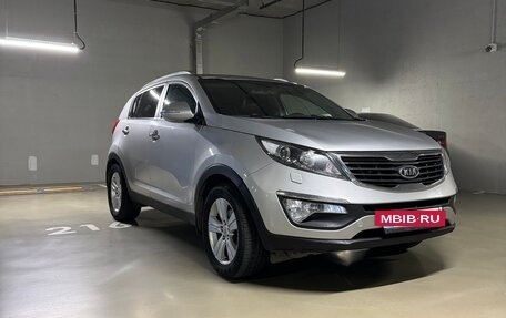 KIA Sportage III, 2011 год, 1 150 000 рублей, 2 фотография
