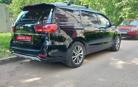 KIA Carnival III, 2019 год, 3 000 000 рублей, 7 фотография