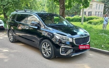KIA Carnival III, 2019 год, 3 000 000 рублей, 3 фотография