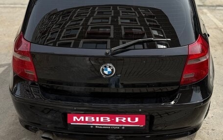 BMW 1 серия, 2007 год, 800 000 рублей, 7 фотография