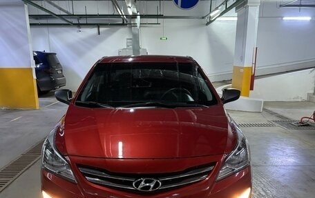 Hyundai Solaris II рестайлинг, 2015 год, 990 000 рублей, 13 фотография