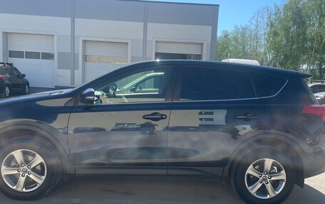 Toyota RAV4, 2015 год, 2 090 000 рублей, 5 фотография