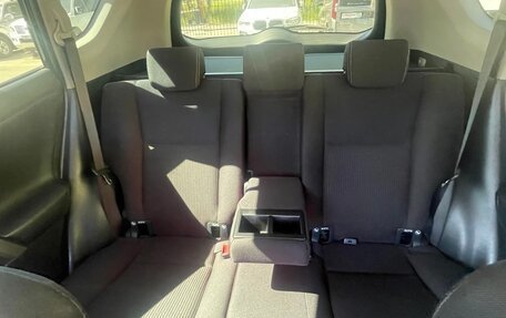 Toyota RAV4, 2015 год, 2 090 000 рублей, 16 фотография