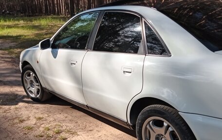 Audi A4, 1997 год, 255 000 рублей, 4 фотография
