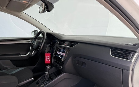 Skoda Octavia, 2018 год, 1 845 000 рублей, 8 фотография
