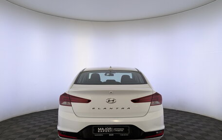 Hyundai Elantra VI рестайлинг, 2020 год, 1 960 000 рублей, 6 фотография