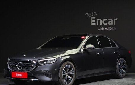 Mercedes-Benz E-Класс, 2025 год, 6 300 000 рублей, 2 фотография