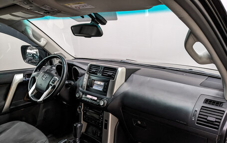 Toyota Land Cruiser Prado 150 рестайлинг 2, 2013 год, 3 460 000 рублей, 13 фотография