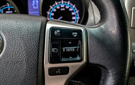 Toyota Land Cruiser Prado 150 рестайлинг 2, 2013 год, 3 460 000 рублей, 25 фотография