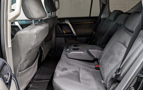 Toyota Land Cruiser Prado 150 рестайлинг 2, 2013 год, 3 460 000 рублей, 18 фотография