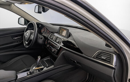 BMW 3 серия, 2016 год, 1 890 000 рублей, 13 фотография