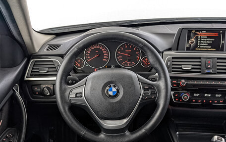 BMW 3 серия, 2016 год, 1 890 000 рублей, 22 фотография