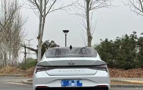 Hyundai Elantra, 2022 год, 1 450 000 рублей, 5 фотография