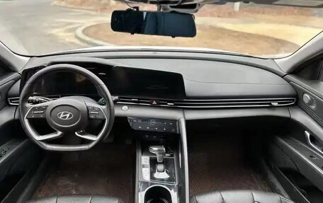 Hyundai Elantra, 2022 год, 1 450 000 рублей, 8 фотография