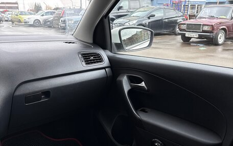 Volkswagen Polo VI (EU Market), 2011 год, 685 000 рублей, 10 фотография