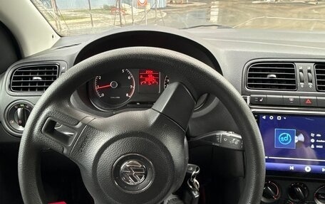 Volkswagen Polo VI (EU Market), 2011 год, 685 000 рублей, 21 фотография