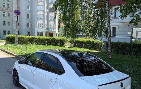 Volkswagen Polo VI (EU Market), 2011 год, 685 000 рублей, 30 фотография