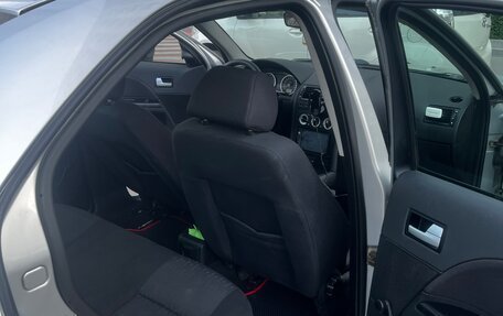 Ford Mondeo III, 2001 год, 270 000 рублей, 11 фотография