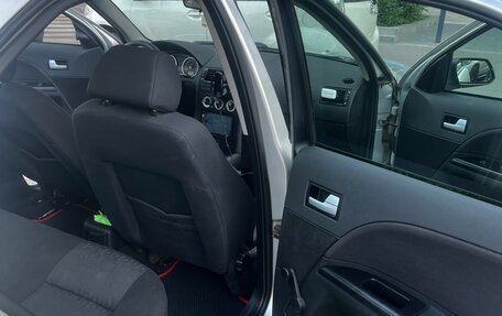 Ford Mondeo III, 2001 год, 270 000 рублей, 12 фотография