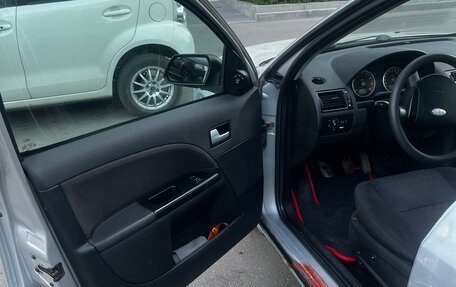 Ford Mondeo III, 2001 год, 270 000 рублей, 15 фотография