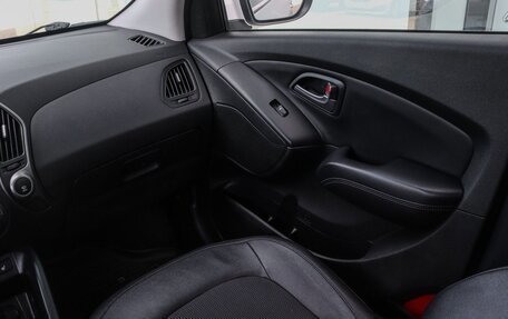 Hyundai ix35 I рестайлинг, 2014 год, 1 195 000 рублей, 16 фотография
