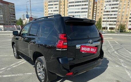 Toyota Land Cruiser Prado 150 рестайлинг 2, 2018 год, 5 450 000 рублей, 10 фотография