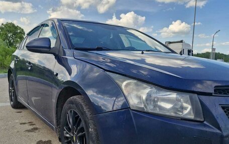 Chevrolet Cruze II, 2010 год, 700 000 рублей, 5 фотография