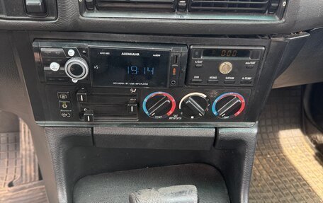 BMW 5 серия, 1992 год, 330 000 рублей, 11 фотография