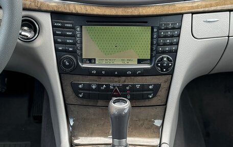 Mercedes-Benz E-Класс, 2006 год, 1 200 000 рублей, 31 фотография
