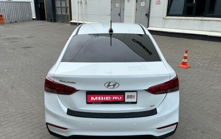Hyundai Solaris II рестайлинг, 2018 год, 1 350 000 рублей, 6 фотография