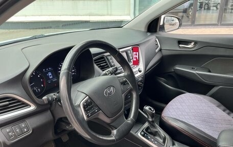 Hyundai Solaris II рестайлинг, 2018 год, 1 350 000 рублей, 9 фотография