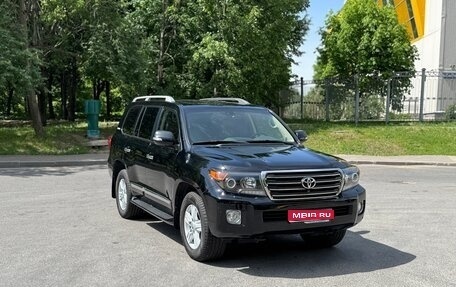 Toyota Land Cruiser 200, 2014 год, 4 550 000 рублей, 1 фотография