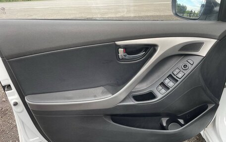 Hyundai Avante, 2011 год, 1 120 000 рублей, 30 фотография