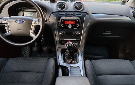 Ford Mondeo IV, 2011 год, 750 000 рублей, 2 фотография