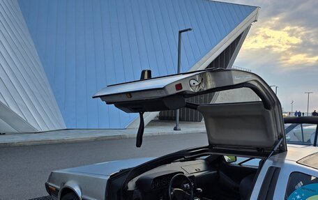 DeLorean DMC-12, 1981 год, 13 000 000 рублей, 2 фотография