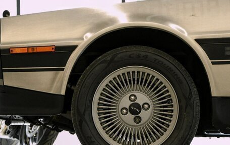 DeLorean DMC-12, 1981 год, 13 000 000 рублей, 16 фотография