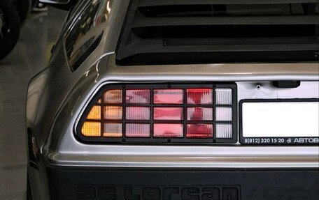 DeLorean DMC-12, 1981 год, 13 000 000 рублей, 11 фотография