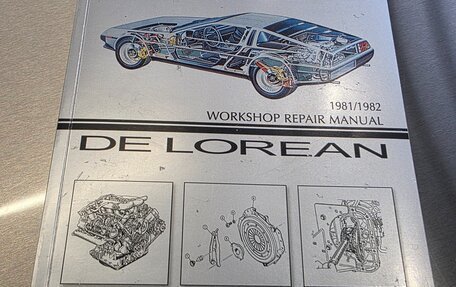 DeLorean DMC-12, 1981 год, 13 000 000 рублей, 17 фотография