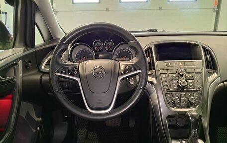Opel Astra J, 2013 год, 879 000 рублей, 9 фотография