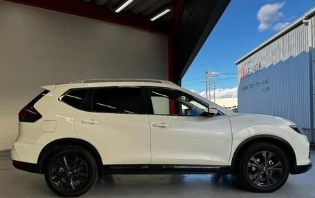 Nissan X-Trail, 2022 год, 2 000 000 рублей, 7 фотография