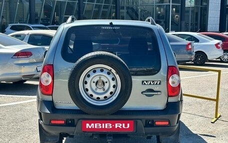Chevrolet Niva I рестайлинг, 2017 год, 820 000 рублей, 11 фотография