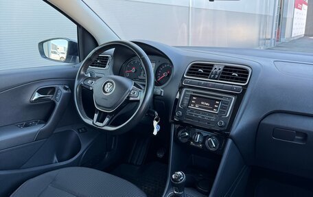 Volkswagen Polo VI (EU Market), 2017 год, 1 222 000 рублей, 7 фотография