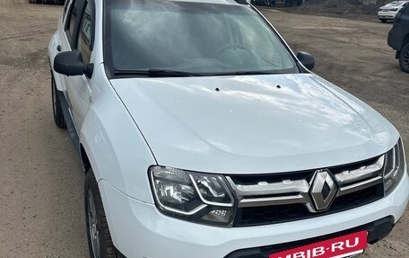 Renault Duster I рестайлинг, 2020 год, 950 000 рублей, 2 фотография